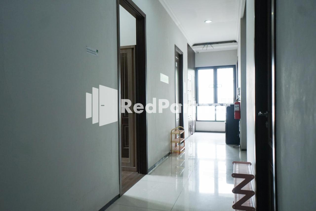 Toba Mansion Syariah Near Benhil Redpartner Hotel Jakarta Luaran gambar